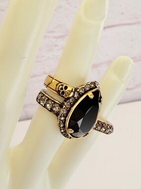 Alexander McQueen Skull Crystal Jewelled Two Finger Ring